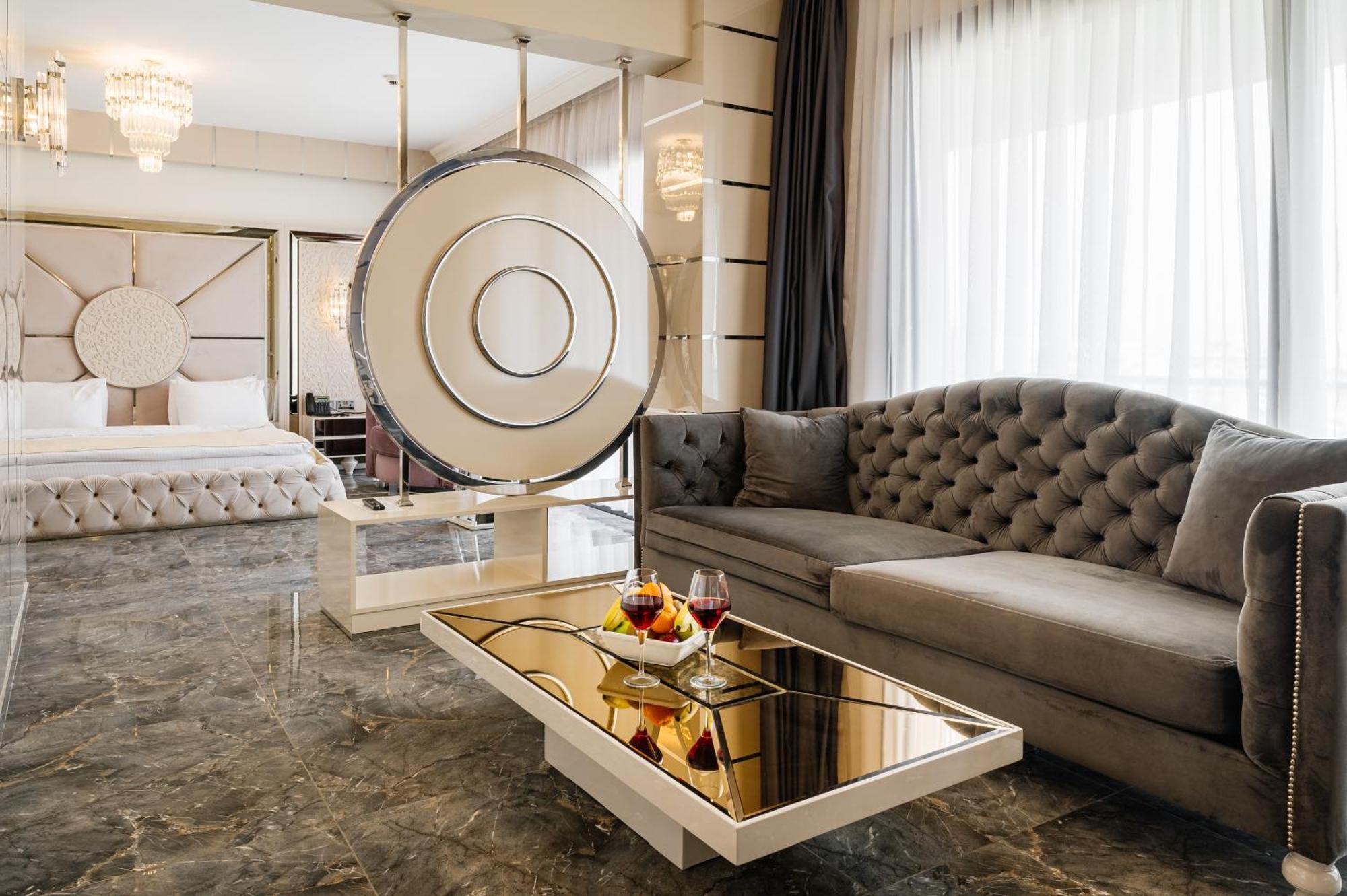Royal Palace Hotel Nicosia Kültér fotó