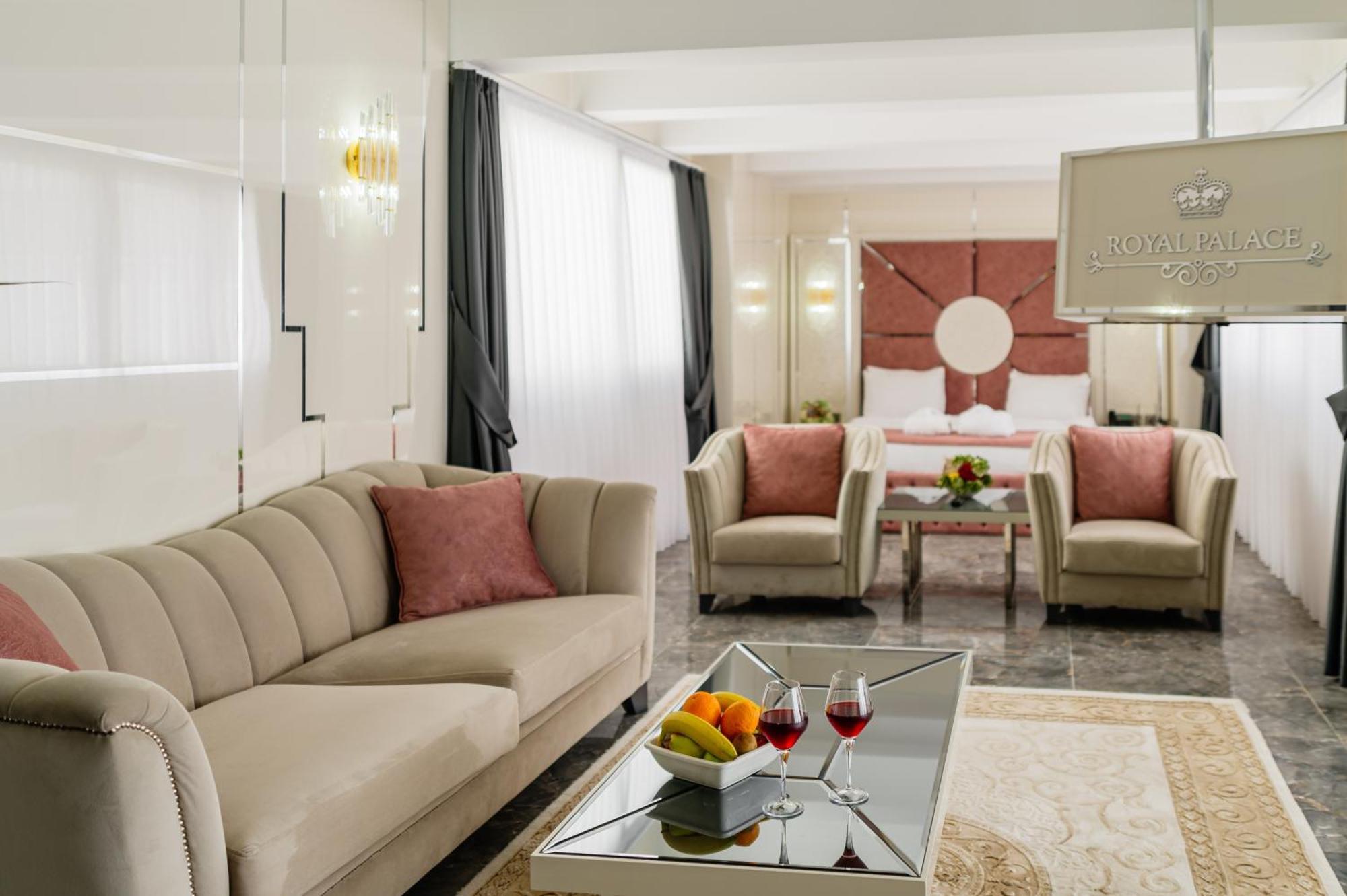 Royal Palace Hotel Nicosia Kültér fotó